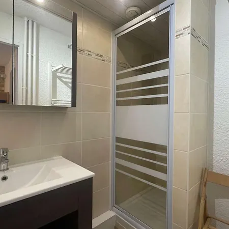 Cote Brune 3 - Superbe Renove 5 Pers. Au Centre De La Station, Pied Des Pistes Mae-5661